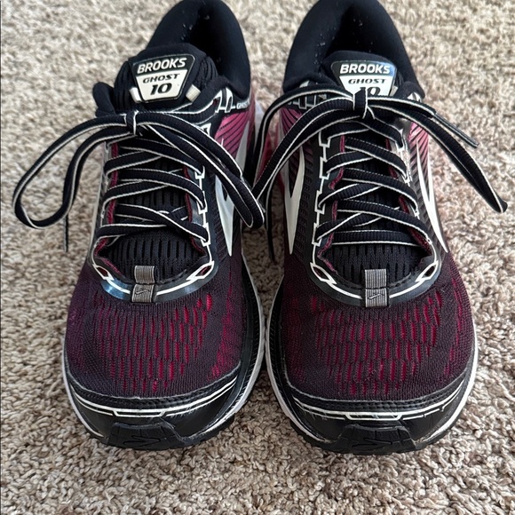 Womens Brooks Ghost 10 Running Shoe size 8.5 - Picture 3 of 6